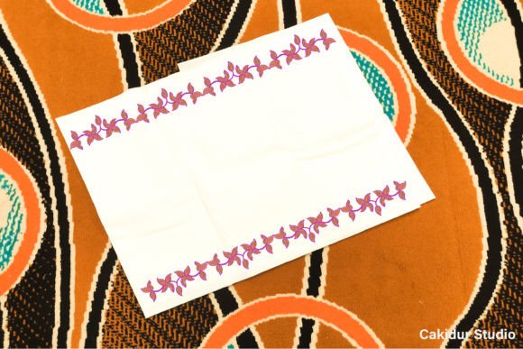 Pinky Flowers Border Review for Holiday Collections